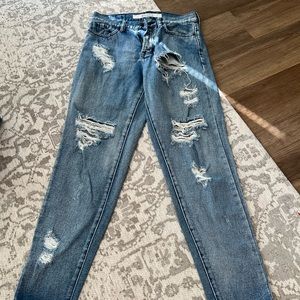 Brandy Melville ripped skinny jeans size 25